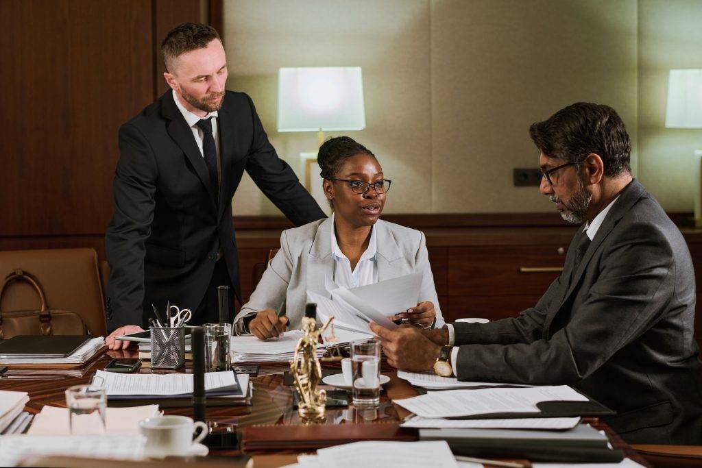 Brightisland  Legal Services